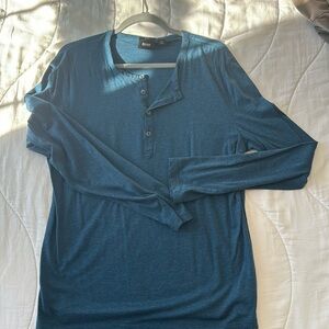 COPY - HUGO BOSS slim fit long sleeve Henley. Large